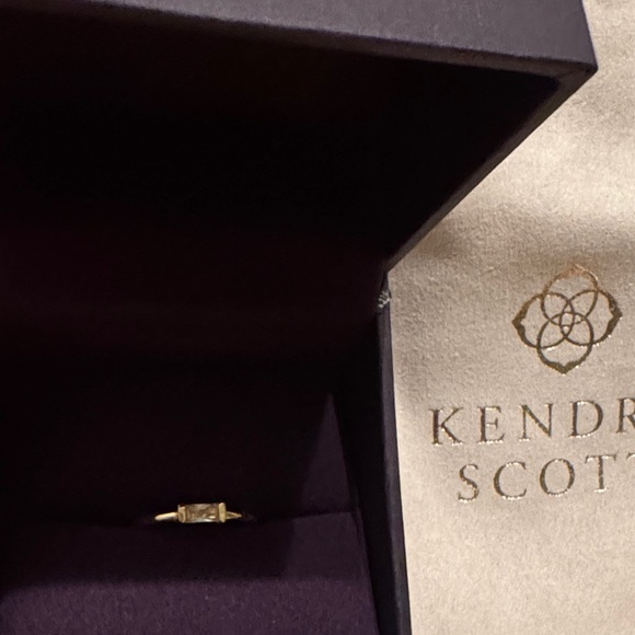 Kendra Scott Juliette Gold Band Ring in White CZ - Picture 3 of 3